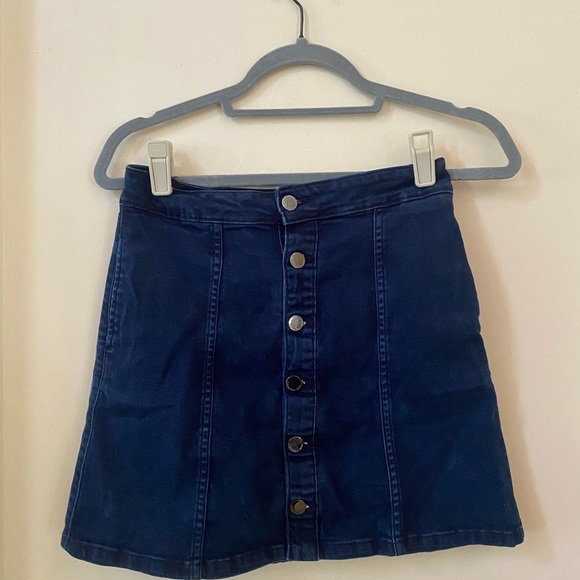 CALVIN KLEIN JEANS DENIM COTTON BUTTON FRON 
T MINI SKIRT 27 - Picture 1 of 5